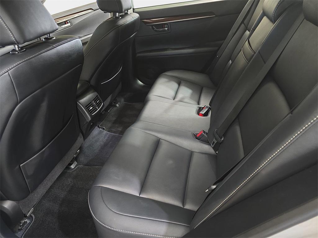 used 2013 Lexus ES 350 car, priced at $14,300