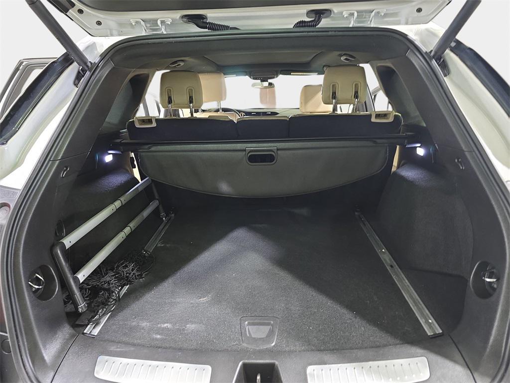 used 2018 Cadillac XT5 car, priced at $17,989