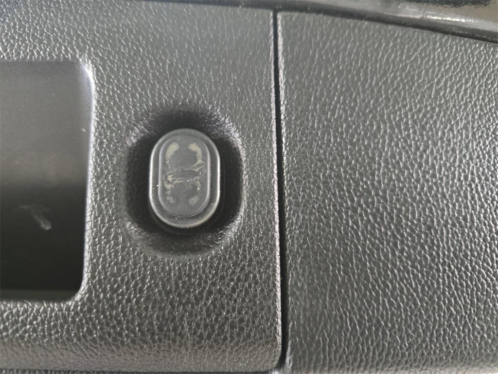 used 2018 GMC Yukon car, priced at $23,200