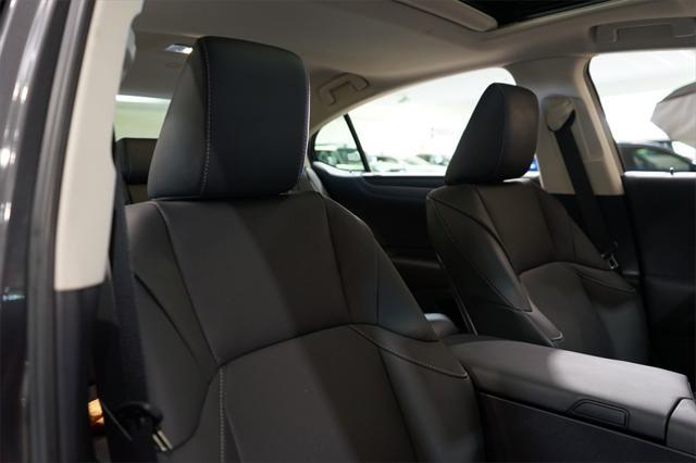 used 2024 Lexus ES 300h car, priced at $44,300