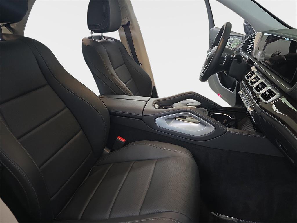 used 2024 Mercedes-Benz GLE 450 Plug-In Hybrid car, priced at $59,289