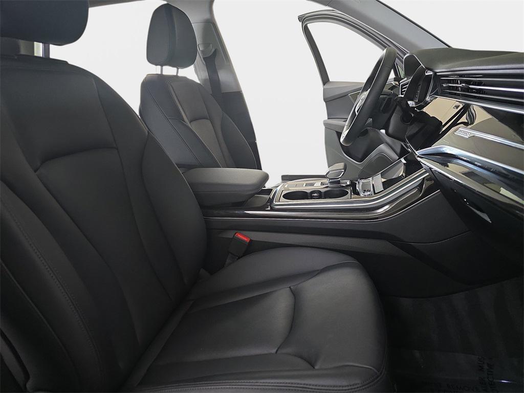 used 2022 Audi Q7 car, priced at $33,899