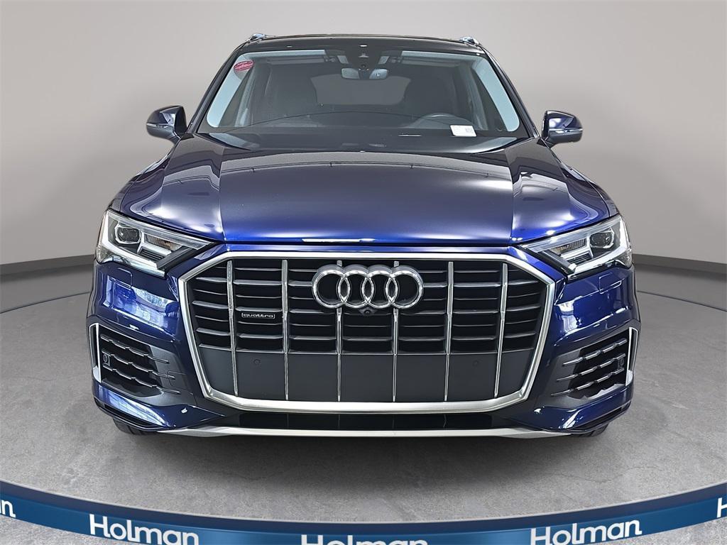 used 2022 Audi Q7 car, priced at $33,899