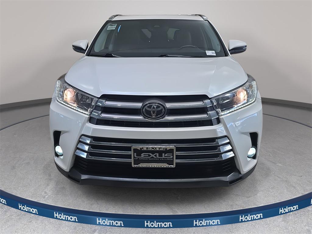 used 2019 Toyota Highlander car, priced at $24,250