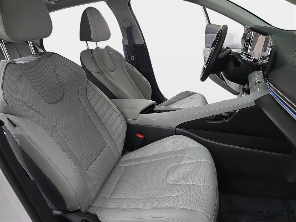 used 2024 Hyundai Elantra car, priced at $23,650