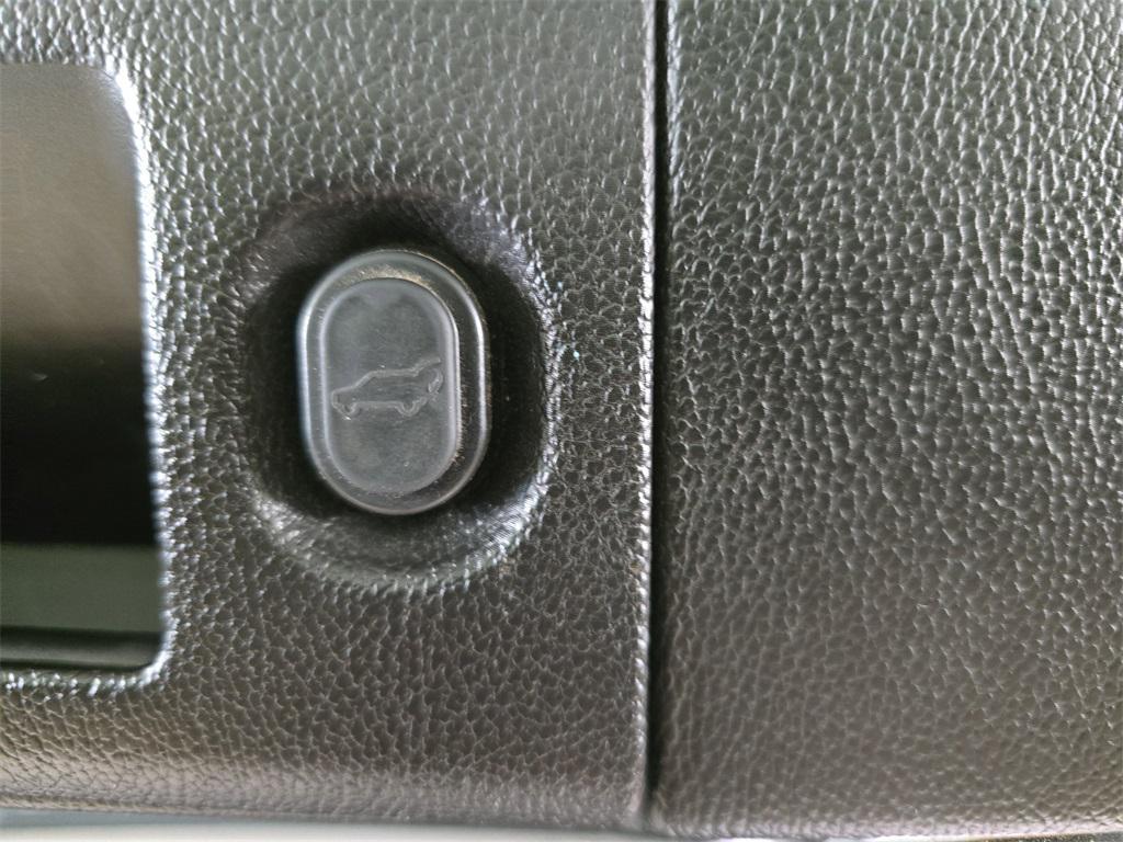 used 2015 Chevrolet Tahoe car, priced at $19,299