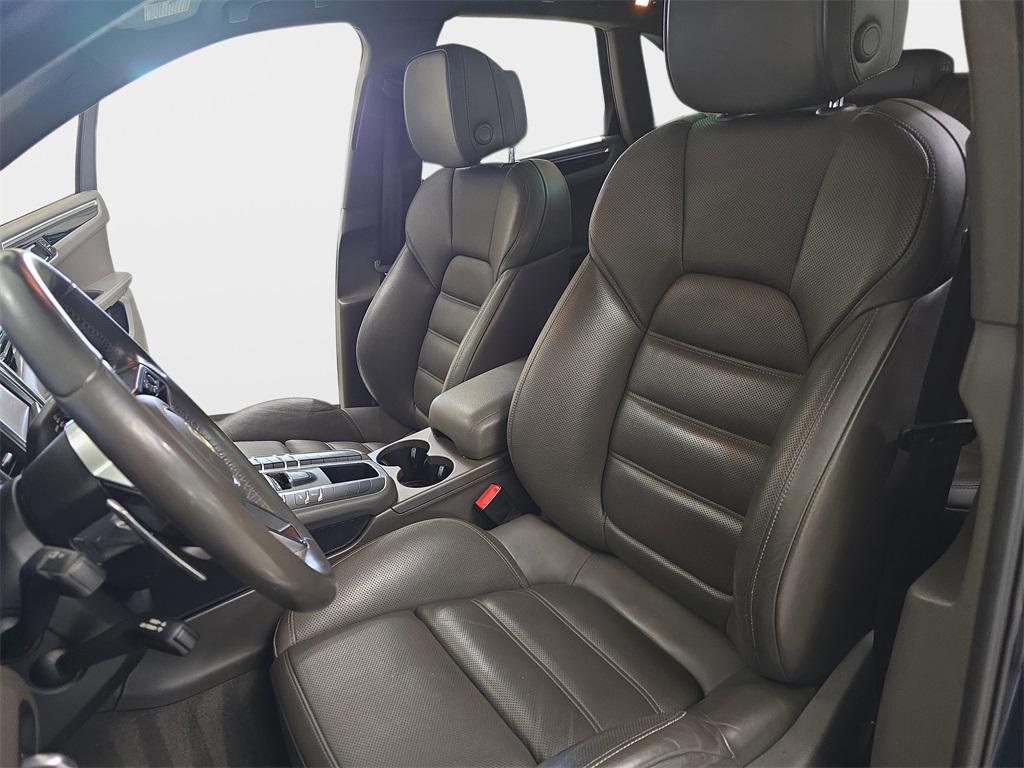 used 2016 Porsche Macan car, priced at $13,300