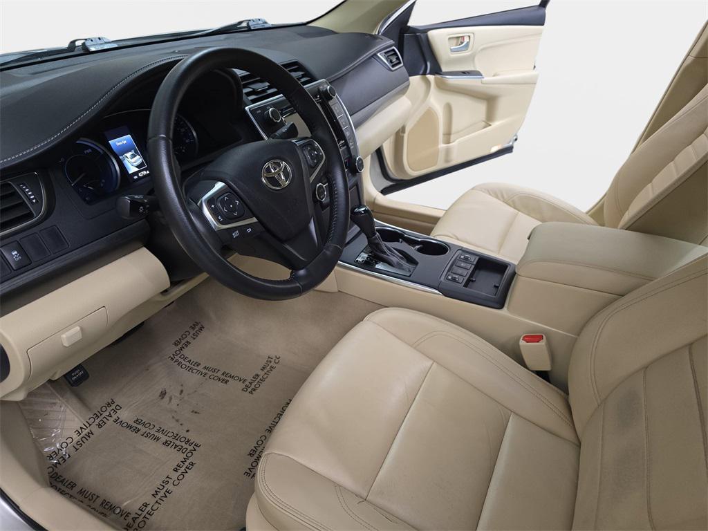 used 2016 Toyota Camry Hybrid car, priced at $18,988