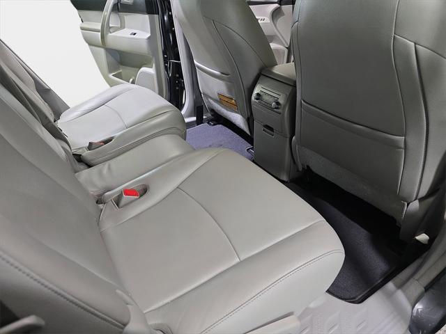 used 2013 Toyota Highlander car, priced at $12,295