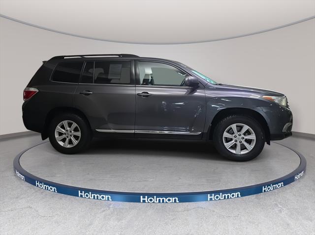used 2013 Toyota Highlander car, priced at $12,295