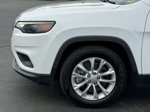 used 2019 Jeep Cherokee car, priced at $17,200
