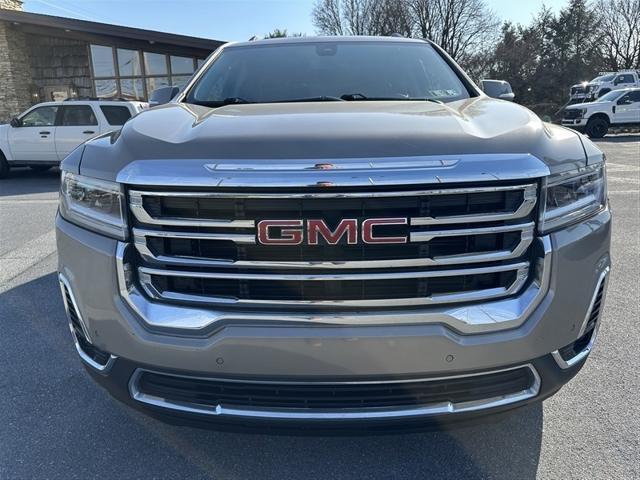 used 2023 GMC Acadia car, priced at $25,900