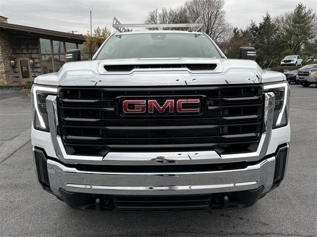 used 2024 GMC Sierra 3500 car, priced at $55,900