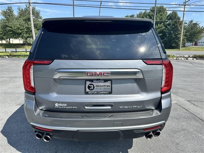used 2022 GMC Yukon car, priced at $57,500