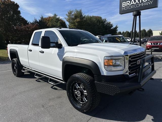 used 2015 GMC Sierra 2500 car, priced at $22,500