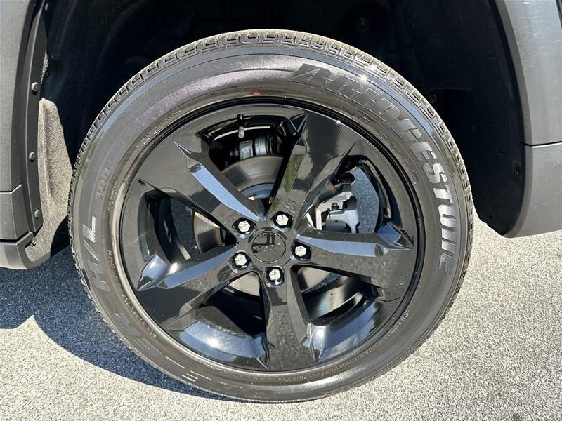 used 2023 Jeep Grand Cherokee car, priced at $30,900