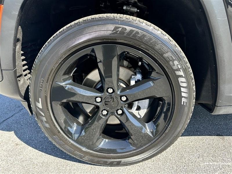 used 2023 Jeep Grand Cherokee car, priced at $30,900