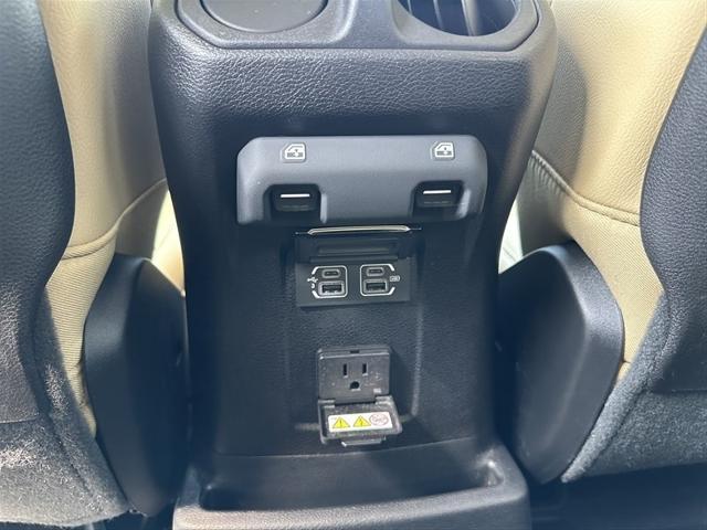 used 2019 Jeep Wrangler Unlimited car, priced at $25,900
