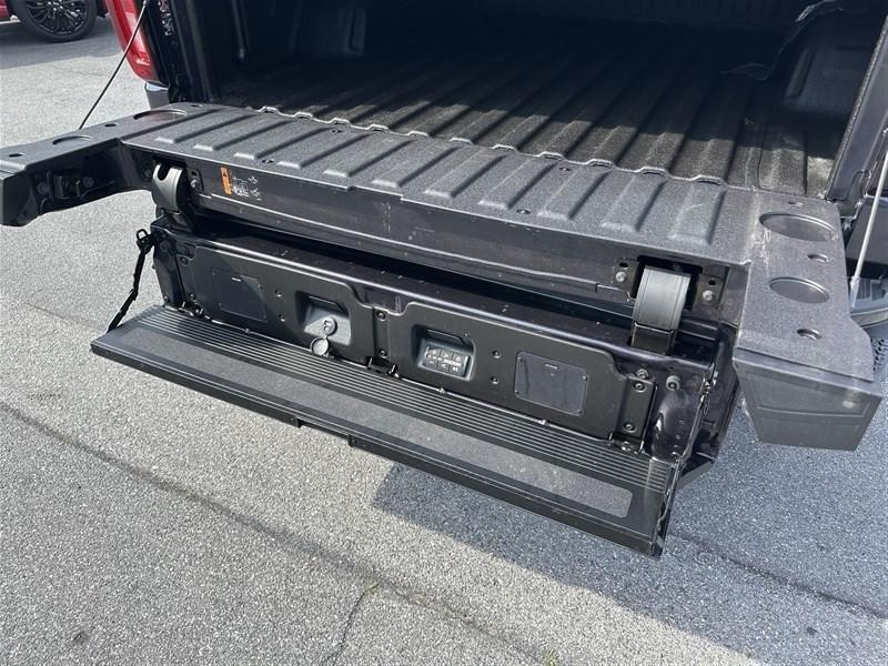 used 2022 GMC Sierra 1500 car, priced at $54,500