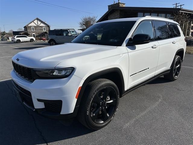 used 2022 Jeep Grand Cherokee L car, priced at $31,500