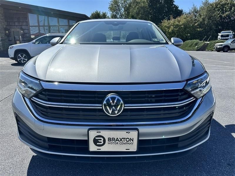 used 2024 Volkswagen Jetta car, priced at $19,800
