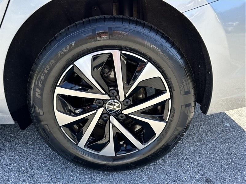 used 2024 Volkswagen Jetta car, priced at $19,800