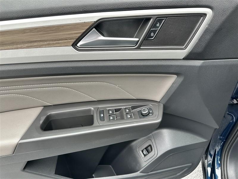 used 2023 Volkswagen Atlas car, priced at $33,300