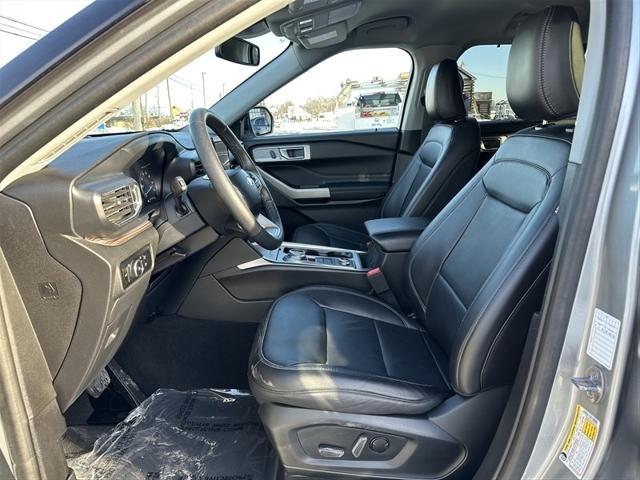 used 2024 Ford Explorer car, priced at $38,900