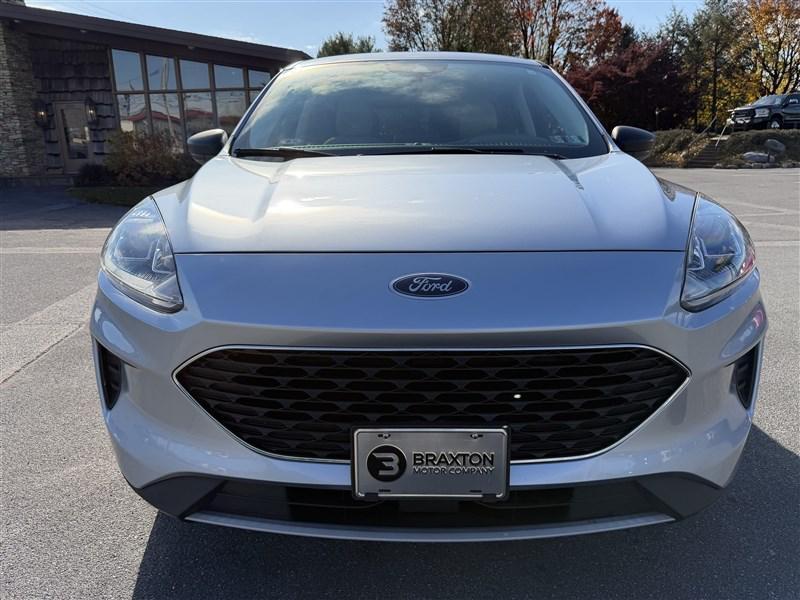 used 2022 Ford Escape car, priced at $20,900