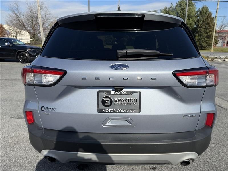 used 2022 Ford Escape car, priced at $20,900