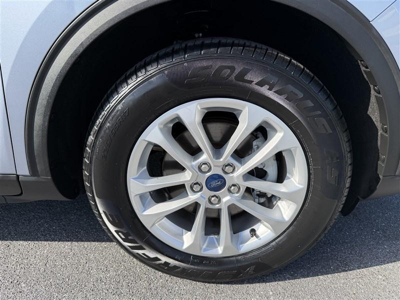 used 2022 Ford Escape car, priced at $20,900