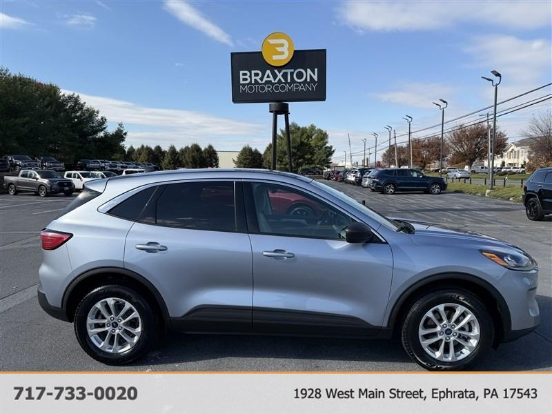 used 2022 Ford Escape car, priced at $20,900