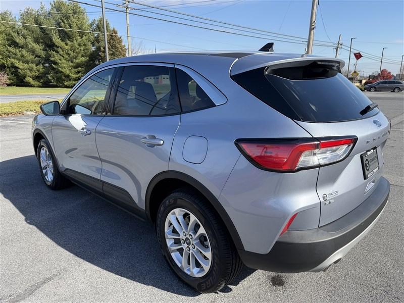 used 2022 Ford Escape car, priced at $20,900
