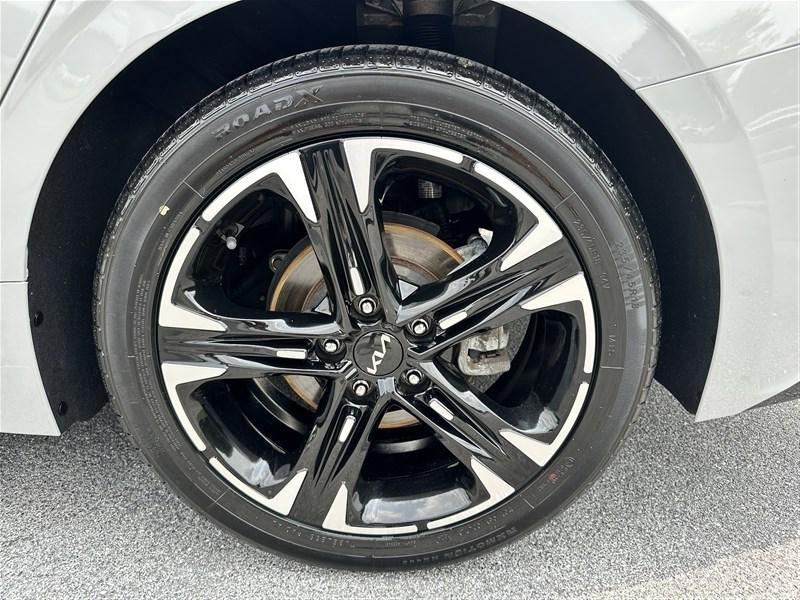used 2024 Kia K5 car, priced at $25,500