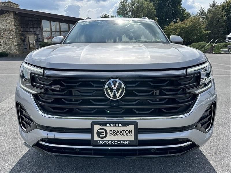 used 2024 Volkswagen Atlas car, priced at $38,400