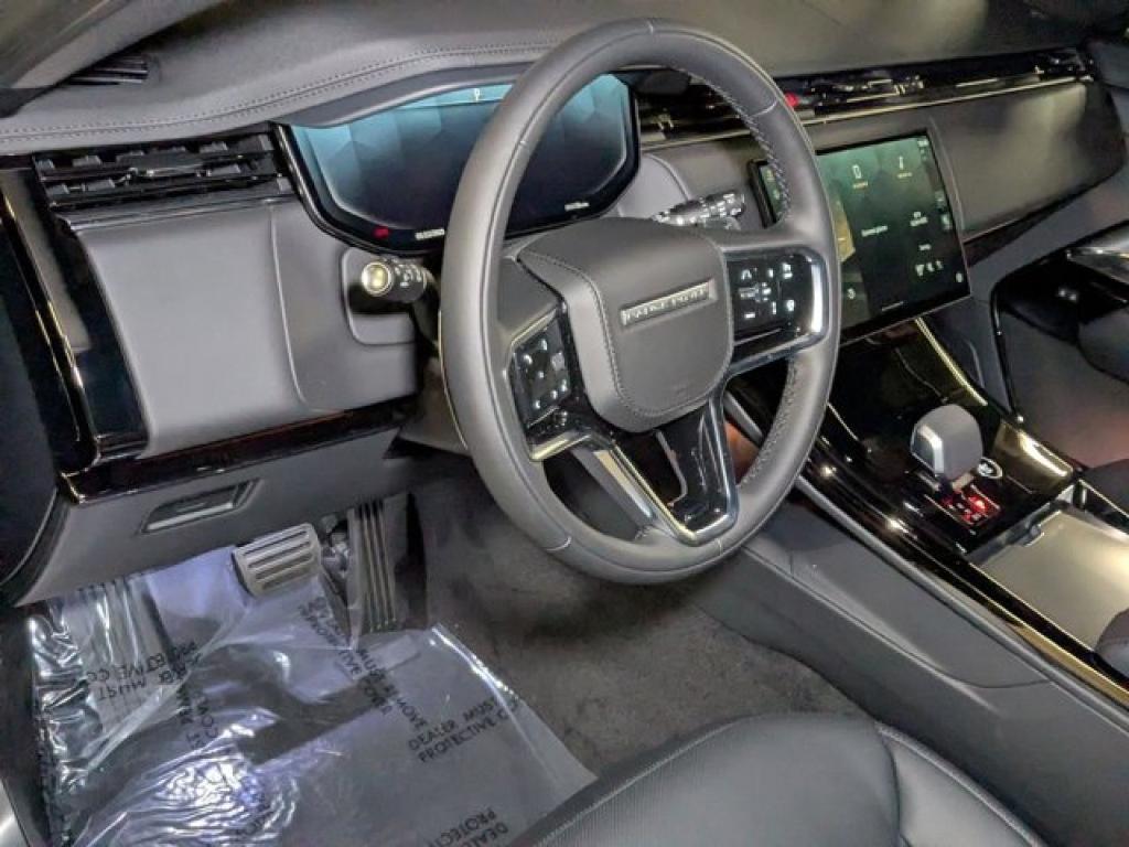 new 2025 Land Rover Range Rover Sport car, priced at $91,330
