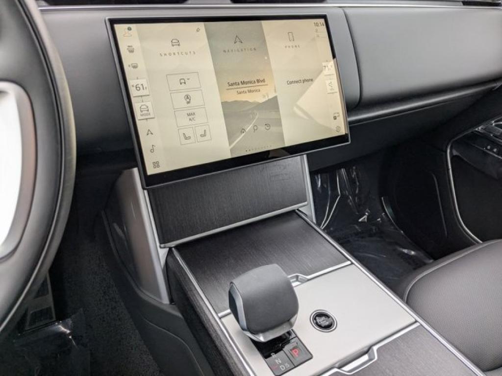 new 2025 Land Rover Range Rover car, priced at $140,155