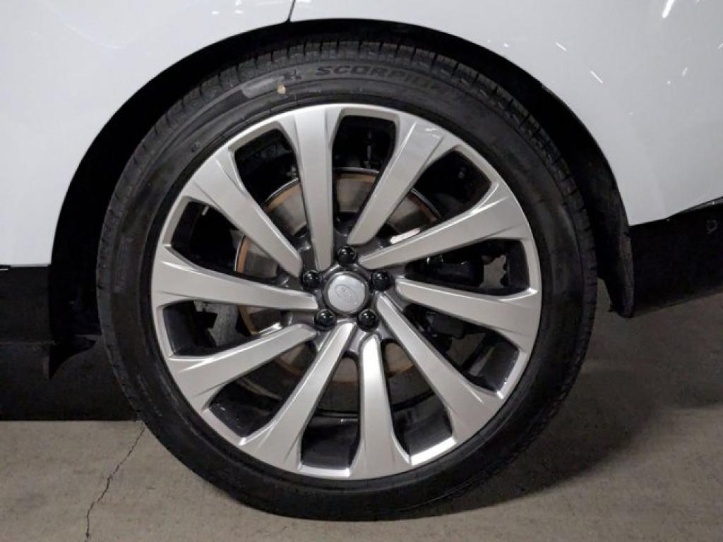 new 2025 Land Rover Range Rover car, priced at $151,650