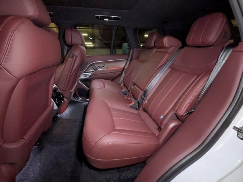 new 2025 Land Rover Range Rover car, priced at $145,395