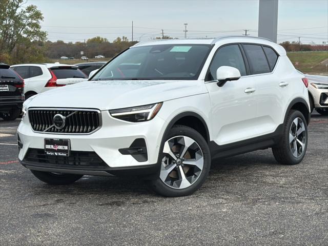 new 2025 Volvo XC40 car, priced at $47,315