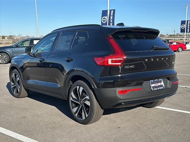 new 2025 Volvo XC40 car, priced at $49,595