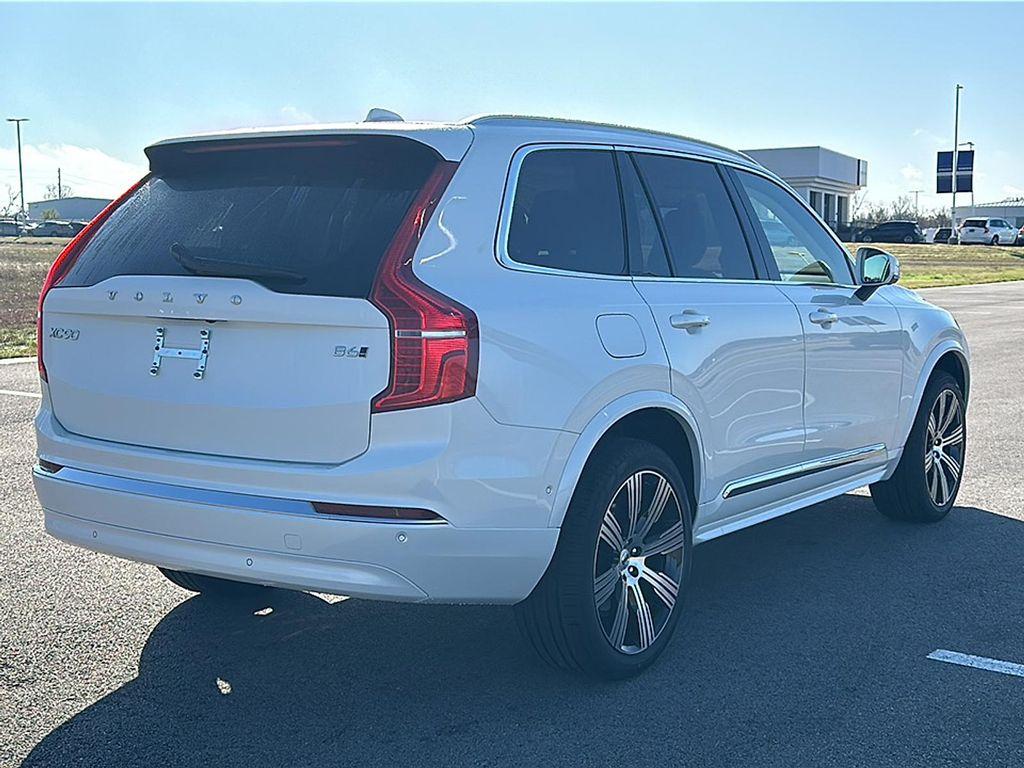 new 2025 Volvo XC90 car, priced at $68,375