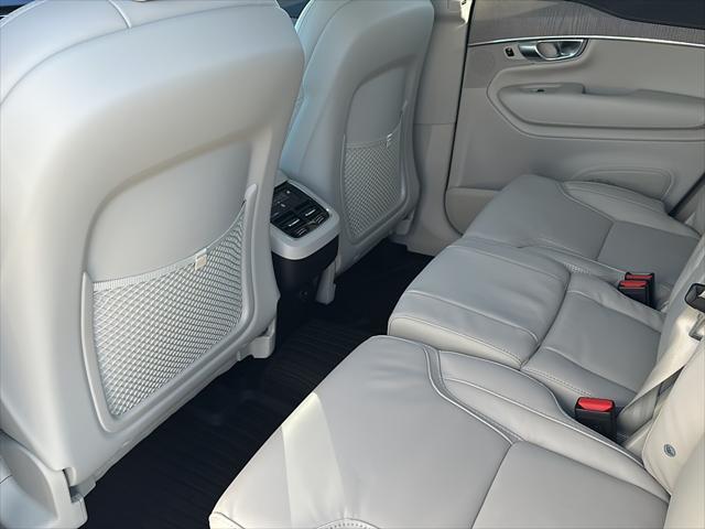 new 2025 Volvo XC90 car, priced at $70,875