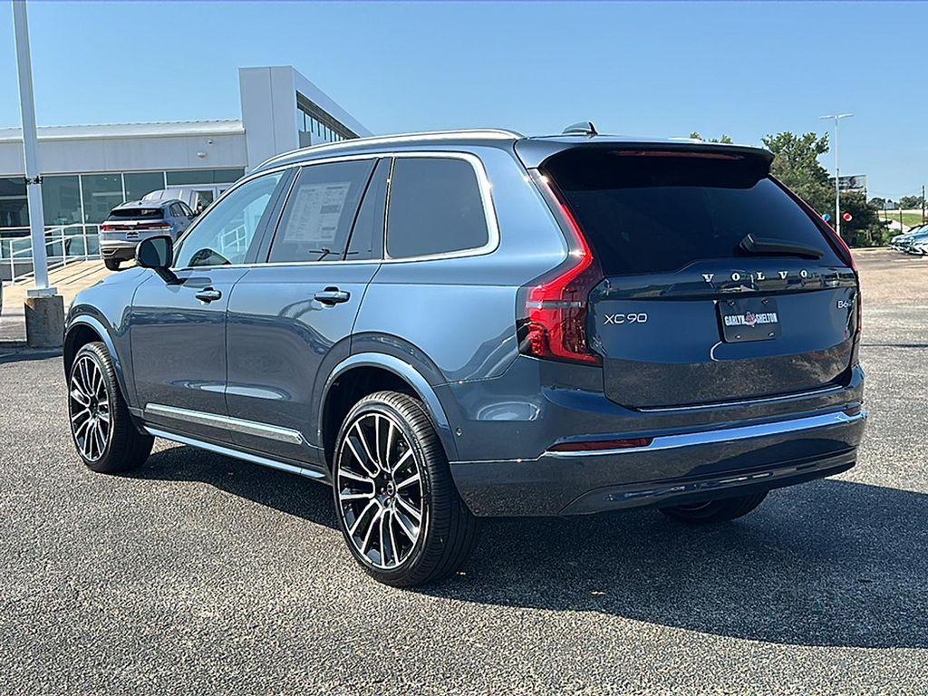 new 2026 Volvo XC90 car, priced at $69,125