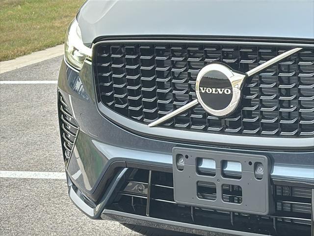 new 2025 Volvo XC60 car, priced at $46,845