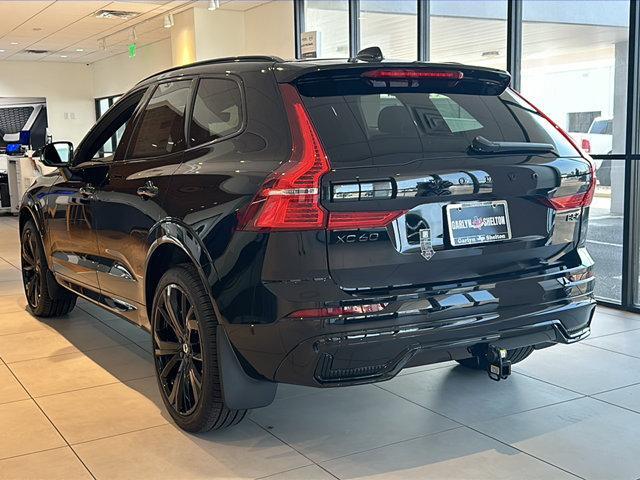 new 2025 Volvo XC60 car, priced at $69,105