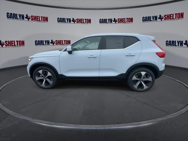 new 2024 Volvo XC40 car, priced at $44,232