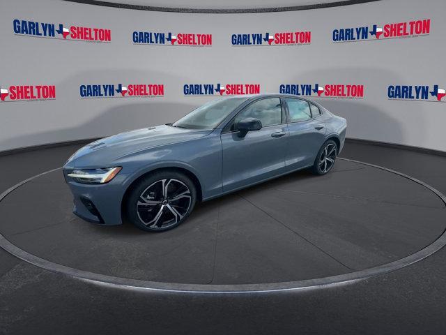 new 2024 Volvo S60 car, priced at $45,075