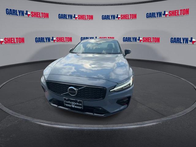 new 2024 Volvo S60 car, priced at $45,075