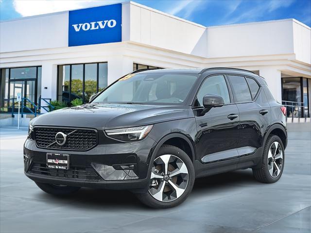 new 2025 Volvo XC40 car, priced at $49,115